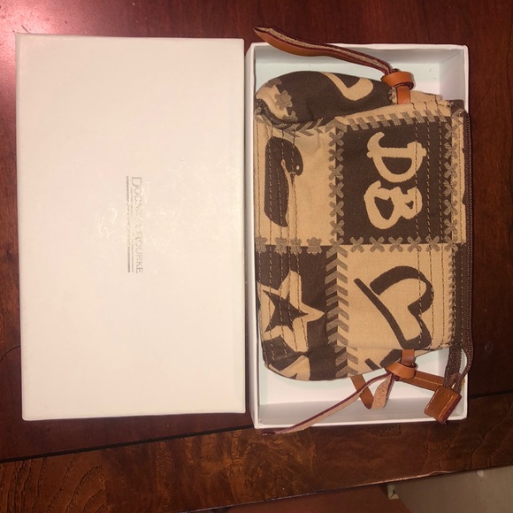 Purse - Picture 3 of 4